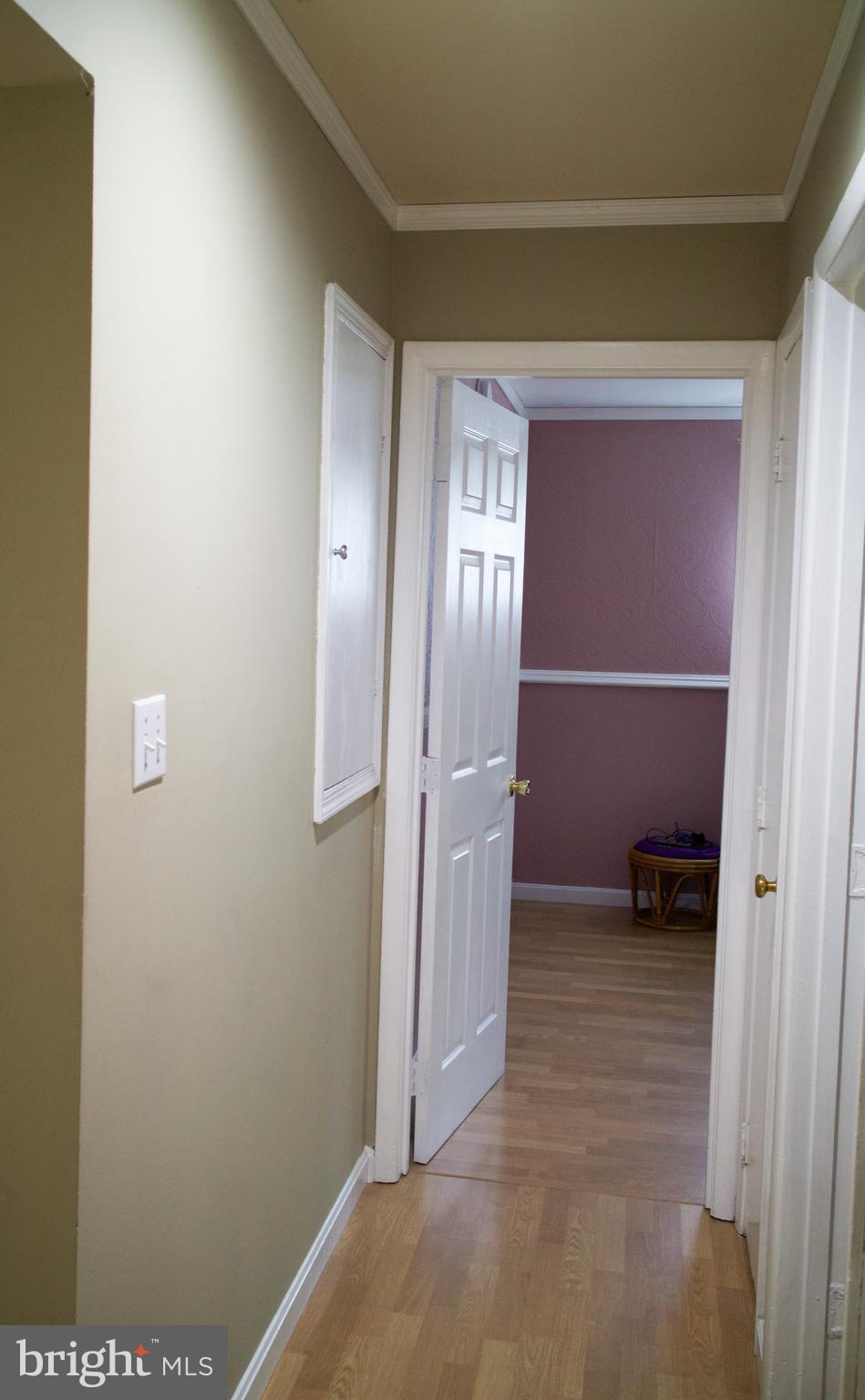 13201 Bluhill Road Silver Spring, MD 20906 - Photo 23 of 23 Upper 1 Hallway