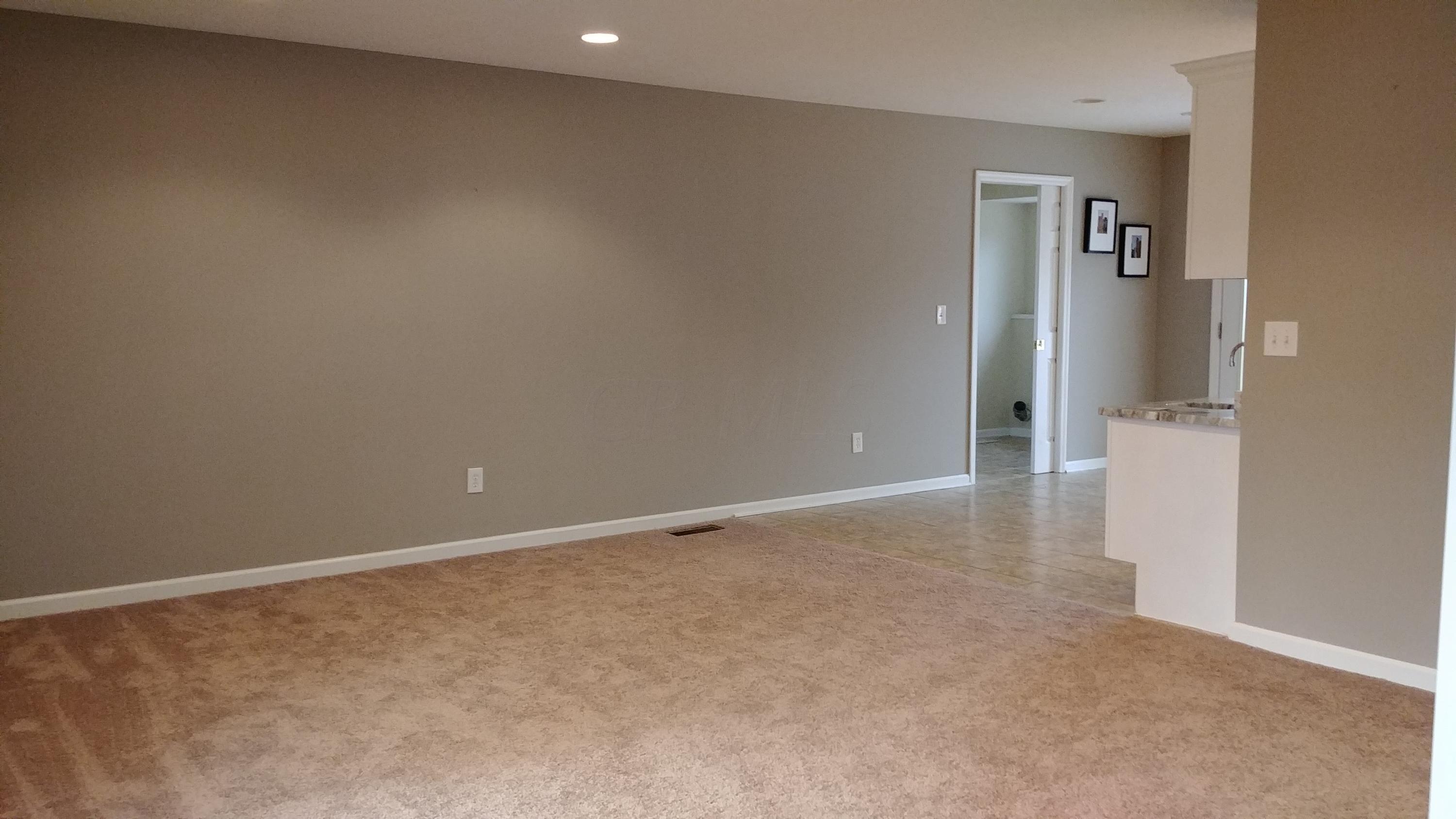 336 James Road Gahanna, OH 43230 - Photo 4 of 25