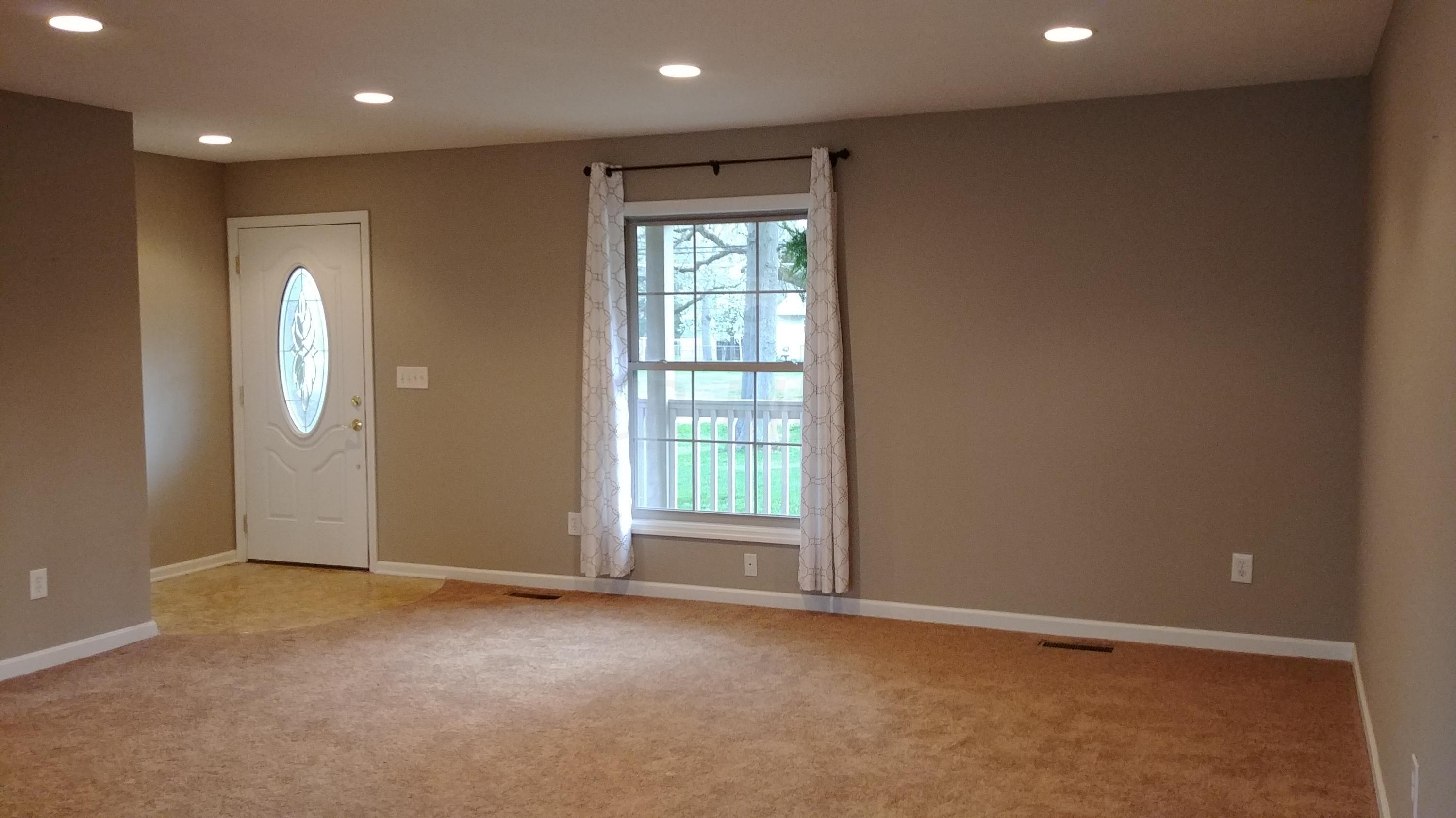 336 James Road Gahanna, OH 43230 - Photo 5 of 25