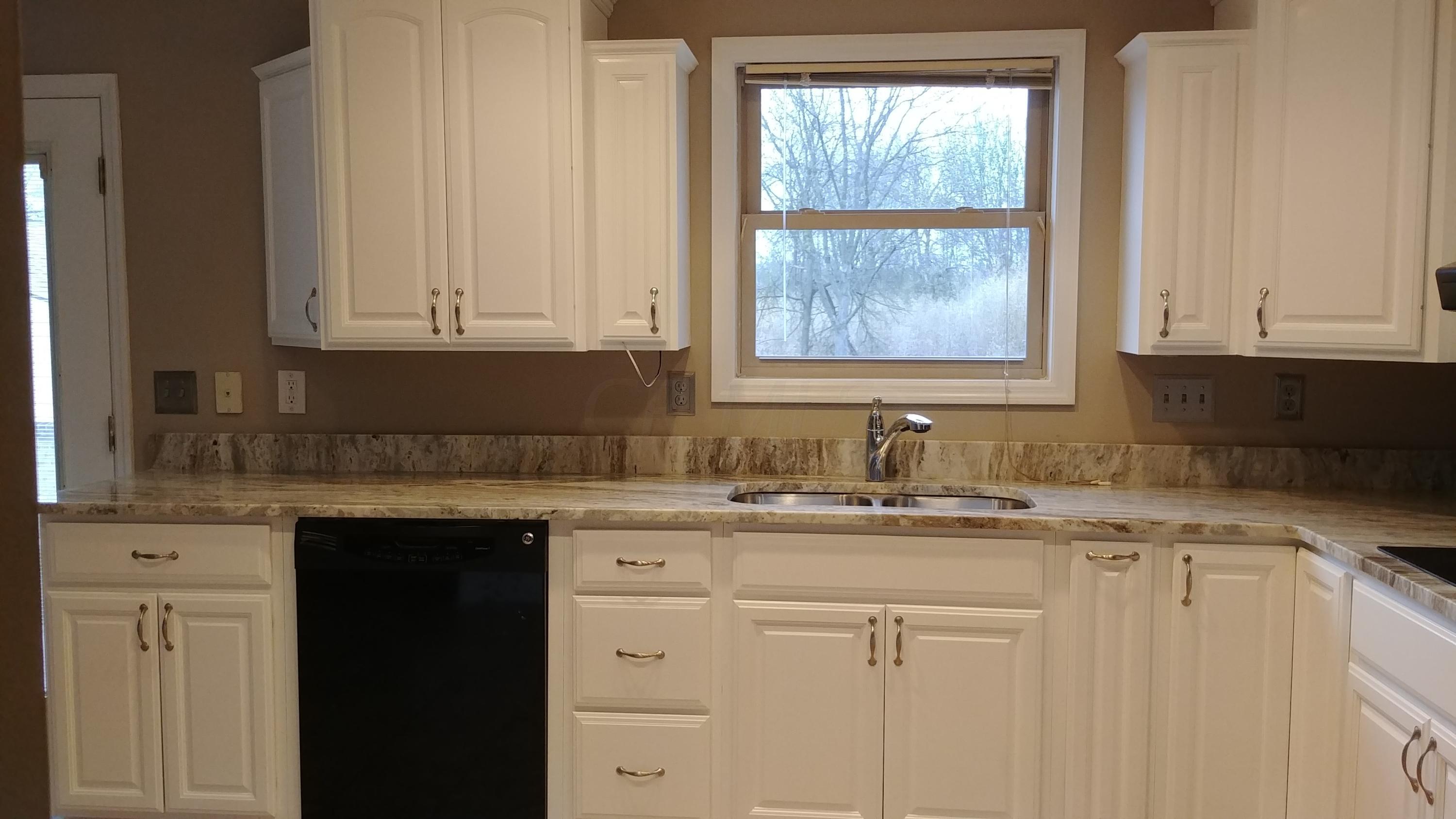 336 James Road Gahanna, OH 43230 - Photo 10 of 25