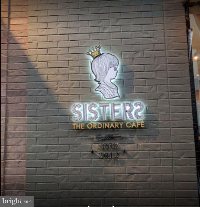 2726 Gallows Road, Unit 1502 Vienna, VA 22180 - Photo 38 of 46 Sisters Thai food located in Mosaic District!