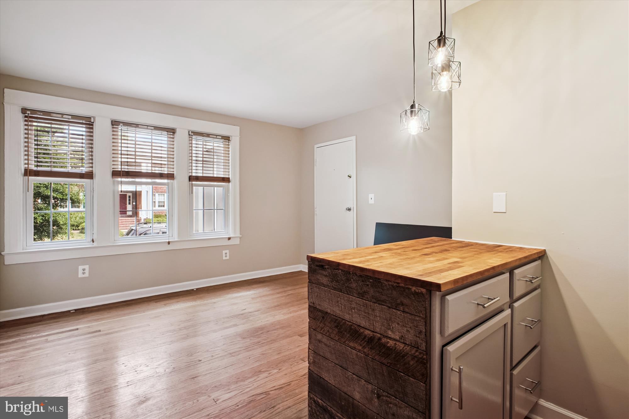 1706 Dewitt Avenue, Unit A Alexandria, VA 22301 - Photo 15 of 90 Kitchen