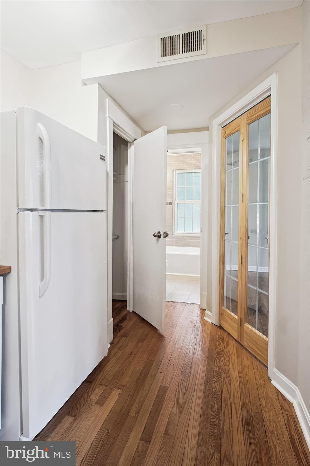 1706 Dewitt Avenue, Unit A Alexandria, VA 22301 - Photo 26 of 90 Hall