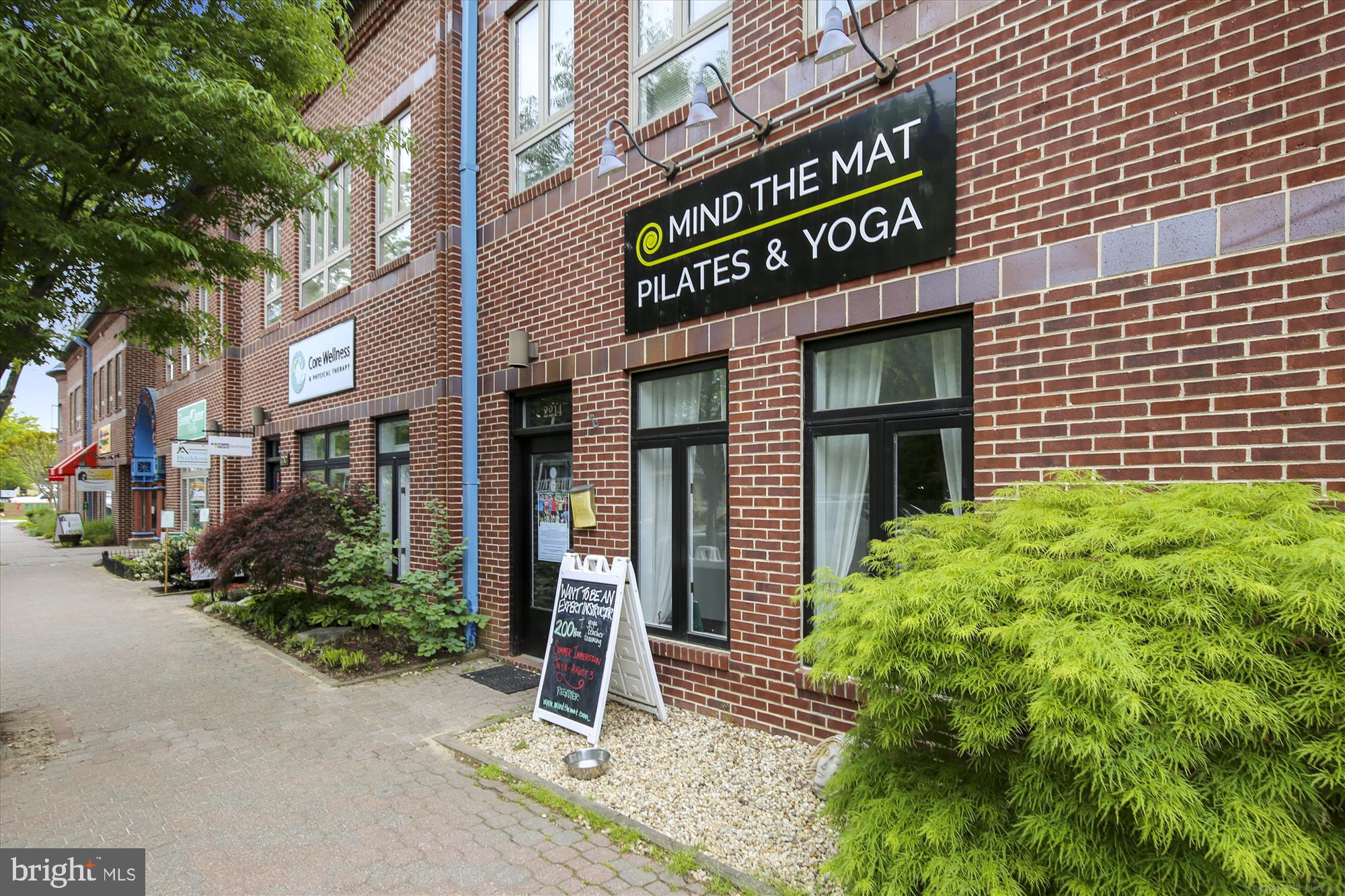 1706 Dewitt Avenue, Unit A Alexandria, VA 22301 - Photo 37 of 90 Del Ray Shops