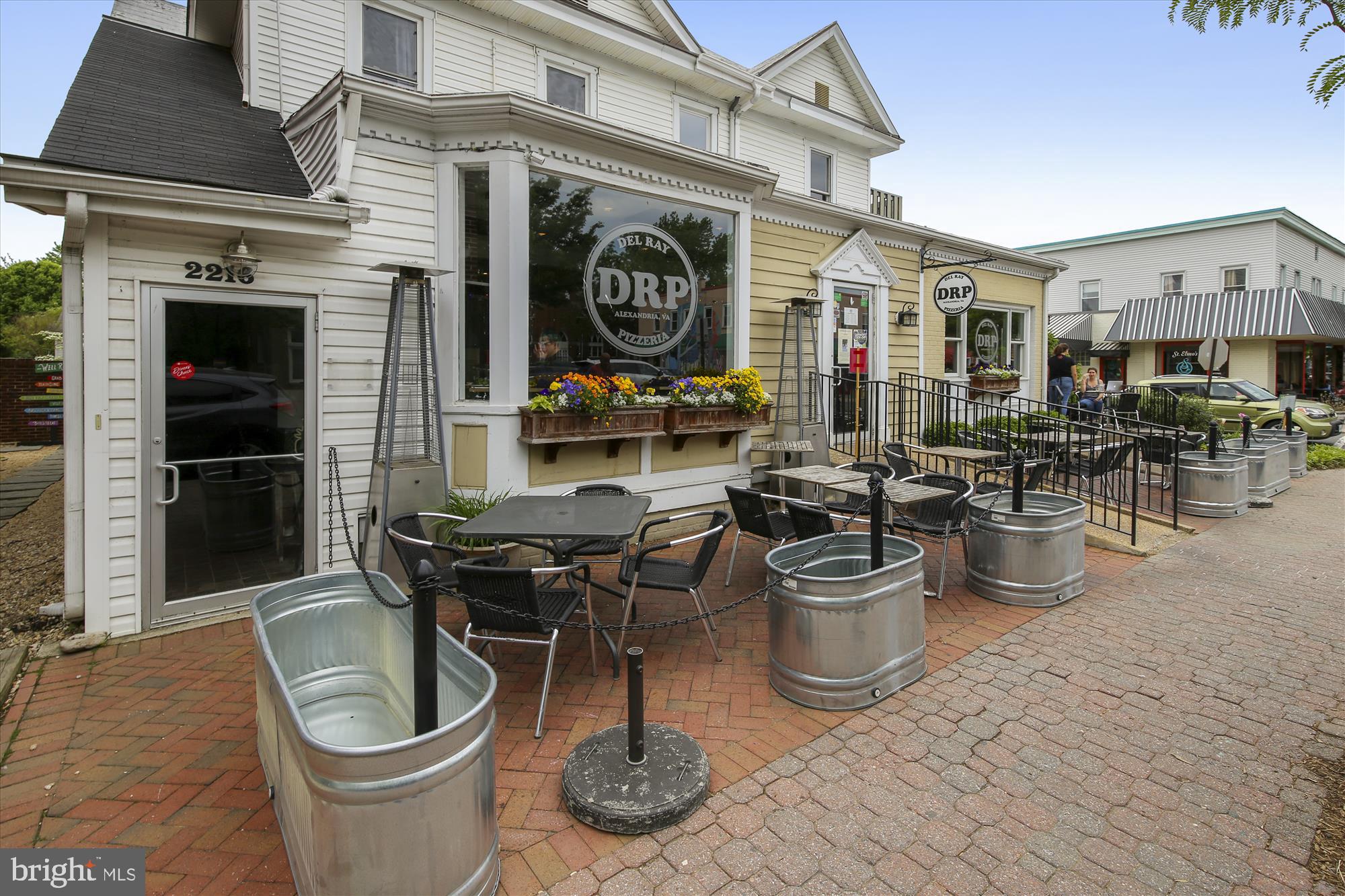 1706 Dewitt Avenue, Unit A Alexandria, VA 22301 - Photo 38 of 90 Del Ray Shops