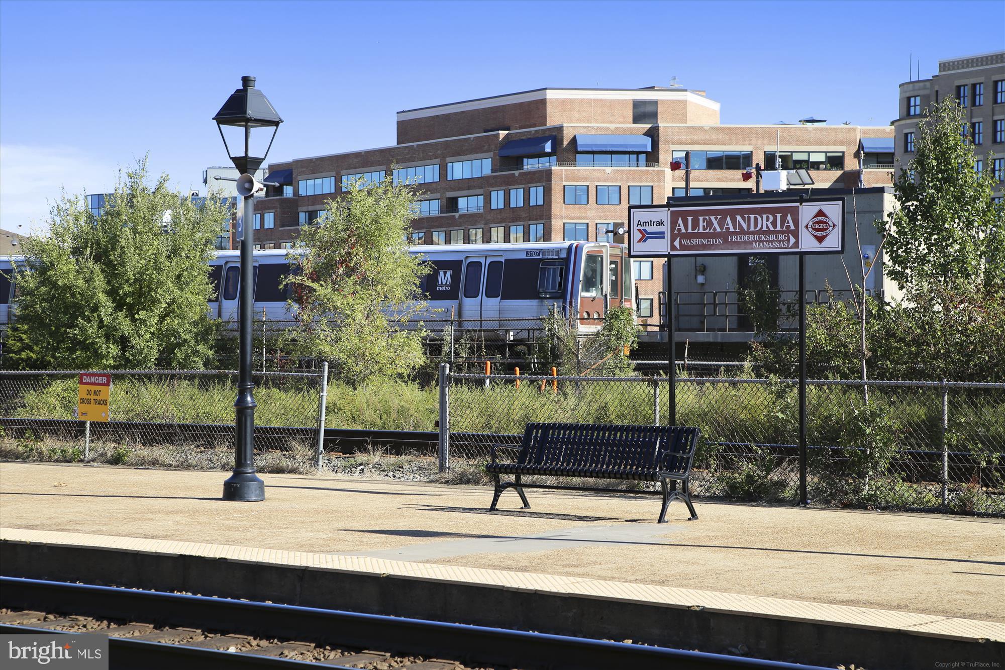 1706 Dewitt Avenue, Unit A Alexandria, VA 22301 - Photo 58 of 90 Train Station