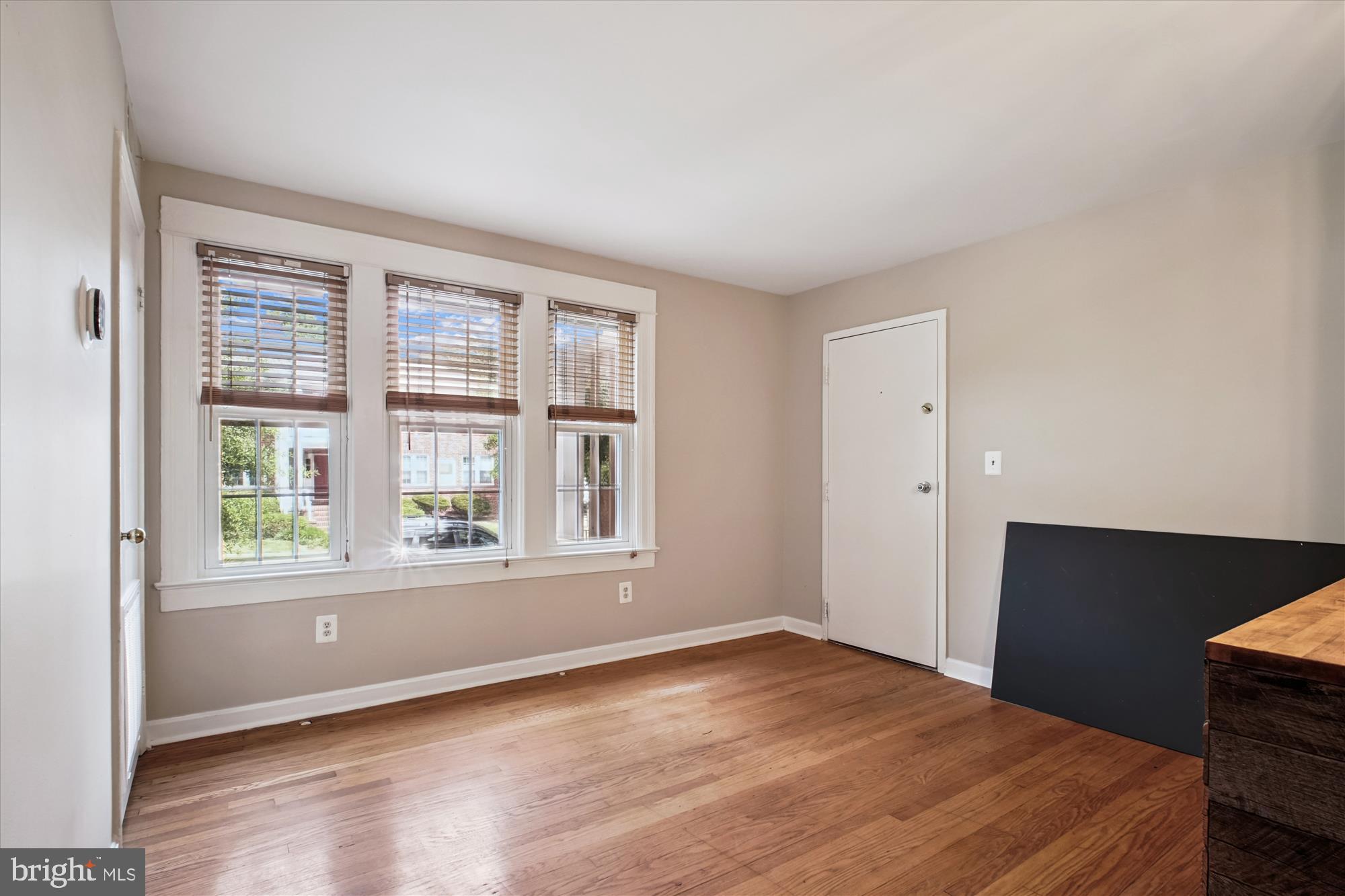 1706 Dewitt Avenue, Unit A Alexandria, VA 22301 - Photo 6 of 90 Living Room