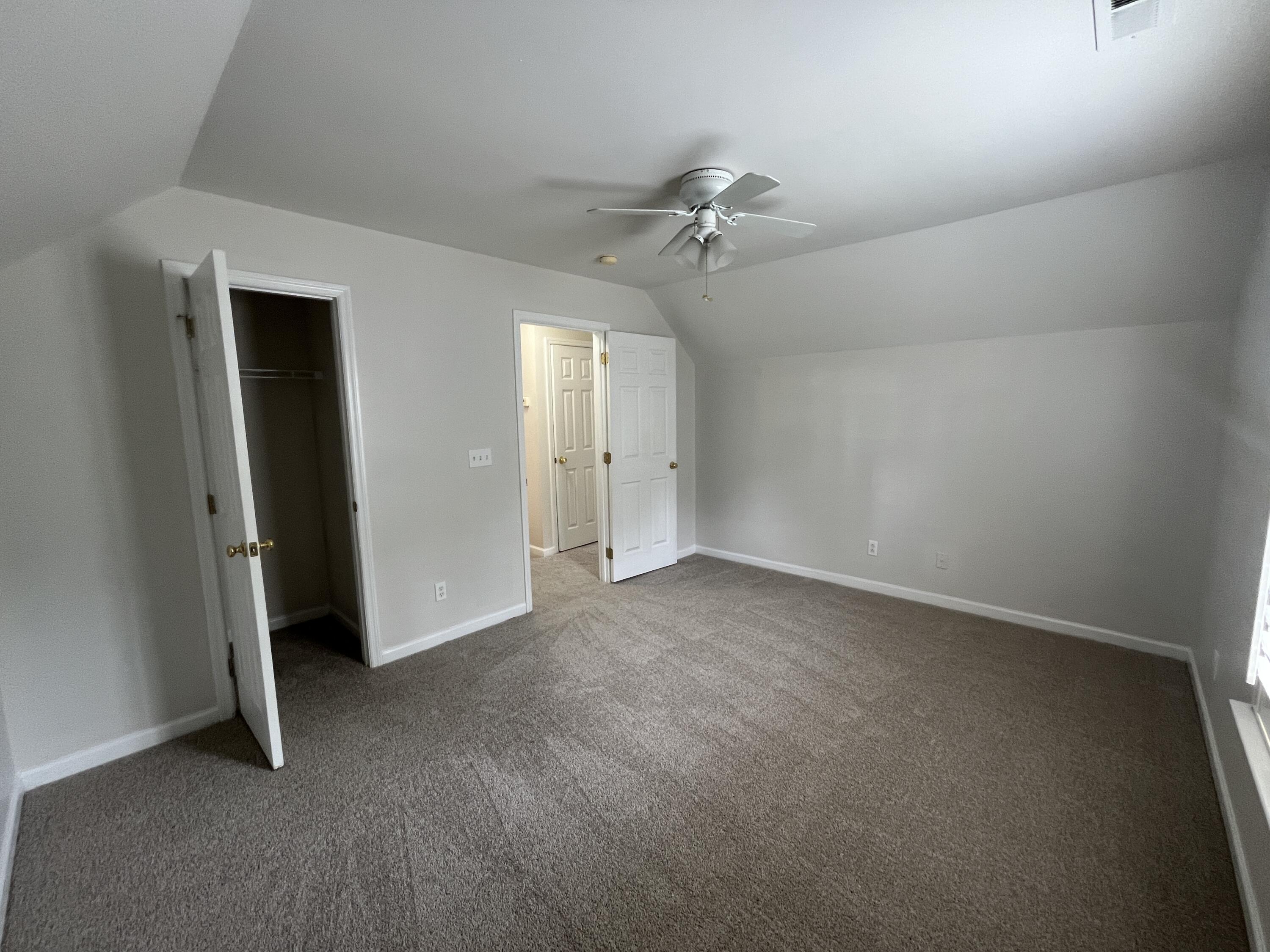 4840 Oak Leaf Road Summerville, SC 29485 - Photo 27 of 38 3rd Bedroom