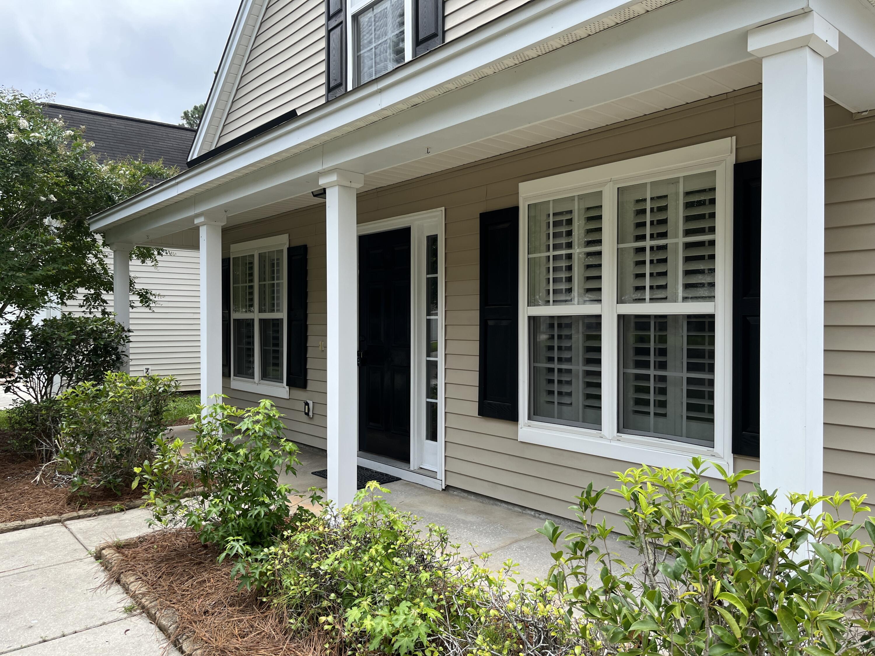 4840 Oak Leaf Road Summerville, SC 29485 - Photo 3 of 38 LowcountryLiving!