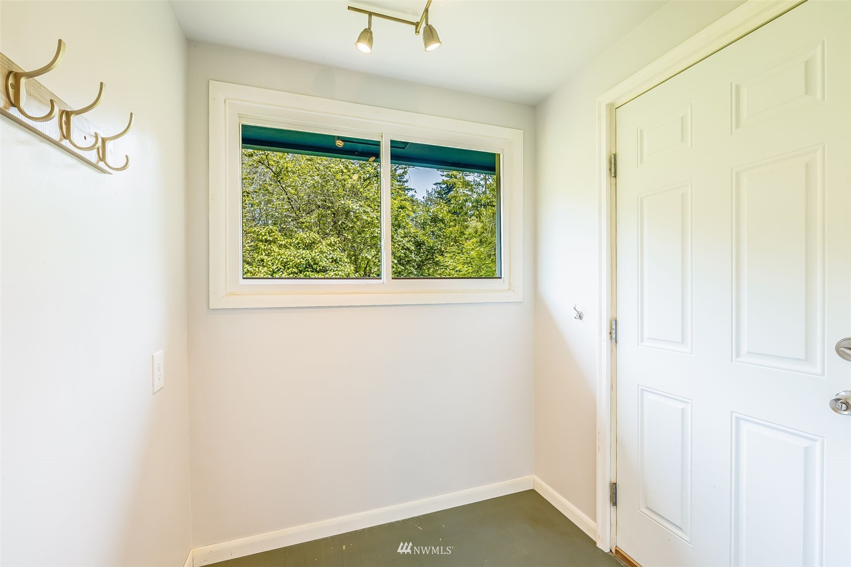 5138 South Ruggles Street Seattle, WA 98178 - Photo 29 of 40 Gallery Image 29
