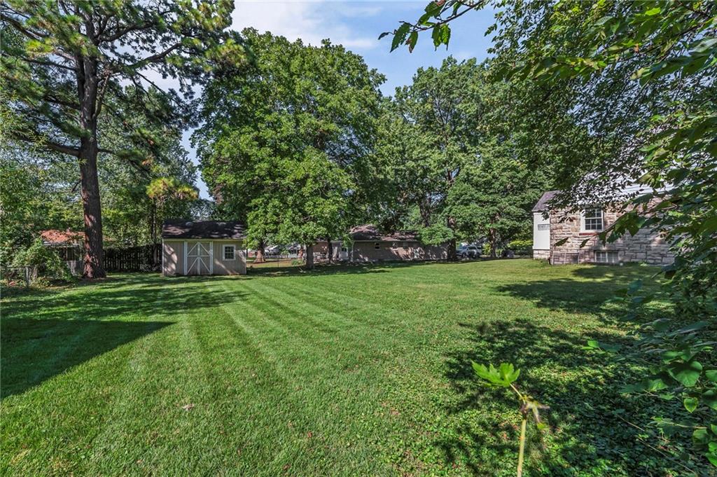 3500 Blue Ridge Boulevard Independence, MO 64052 - Photo 26 of 33