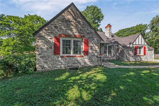 $199,000 | 3500 Blue Ridge Boulevard, Independence, MO 64052