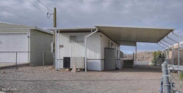10186 Harbor View Road Parker, AZ 85344 - Photo 1 of 16 a view of a garage