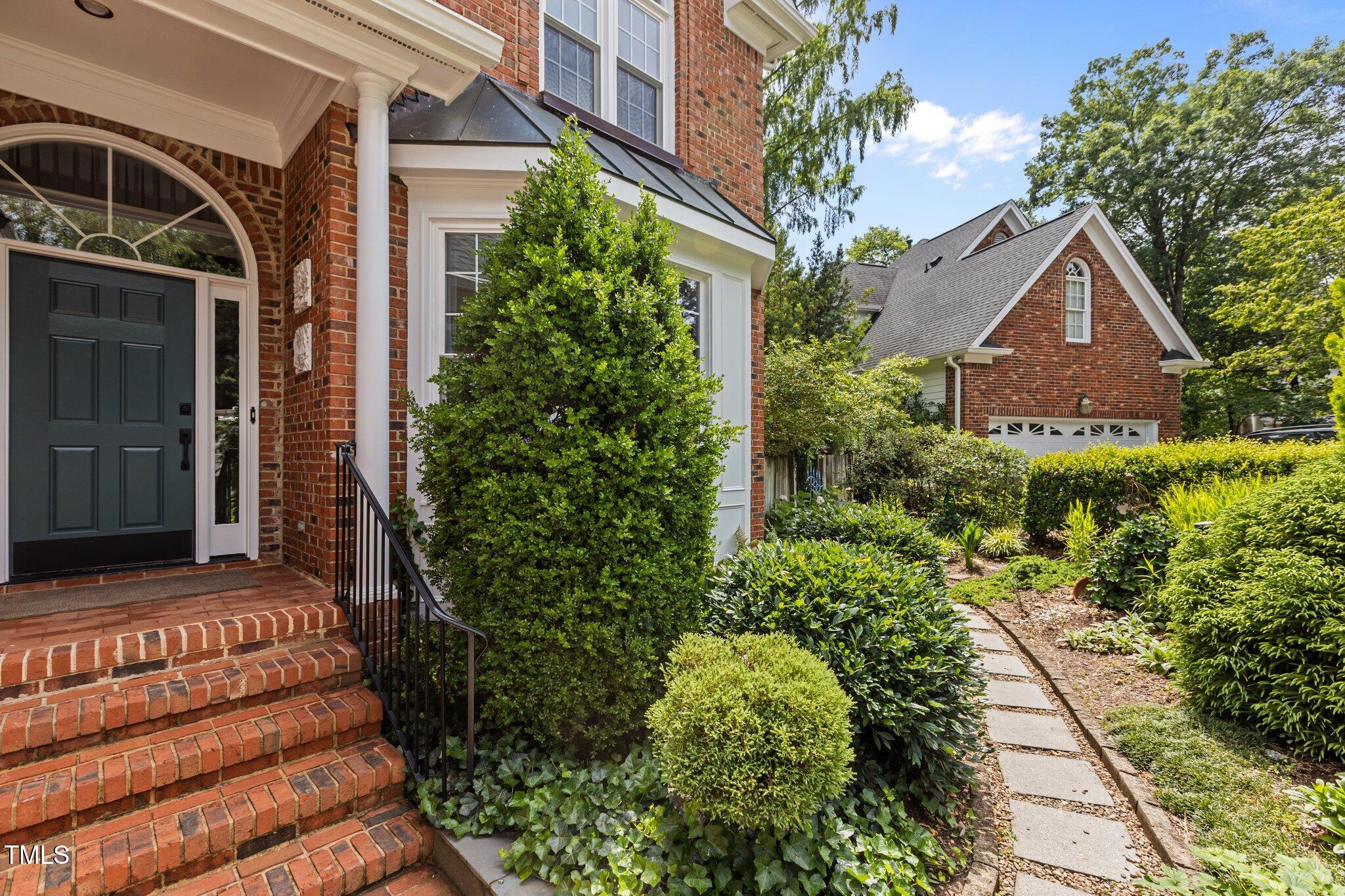 2001 Dobson Court Raleigh, NC 27612 - Photo 55 of 60 17-web-or-mls-2N6A0283