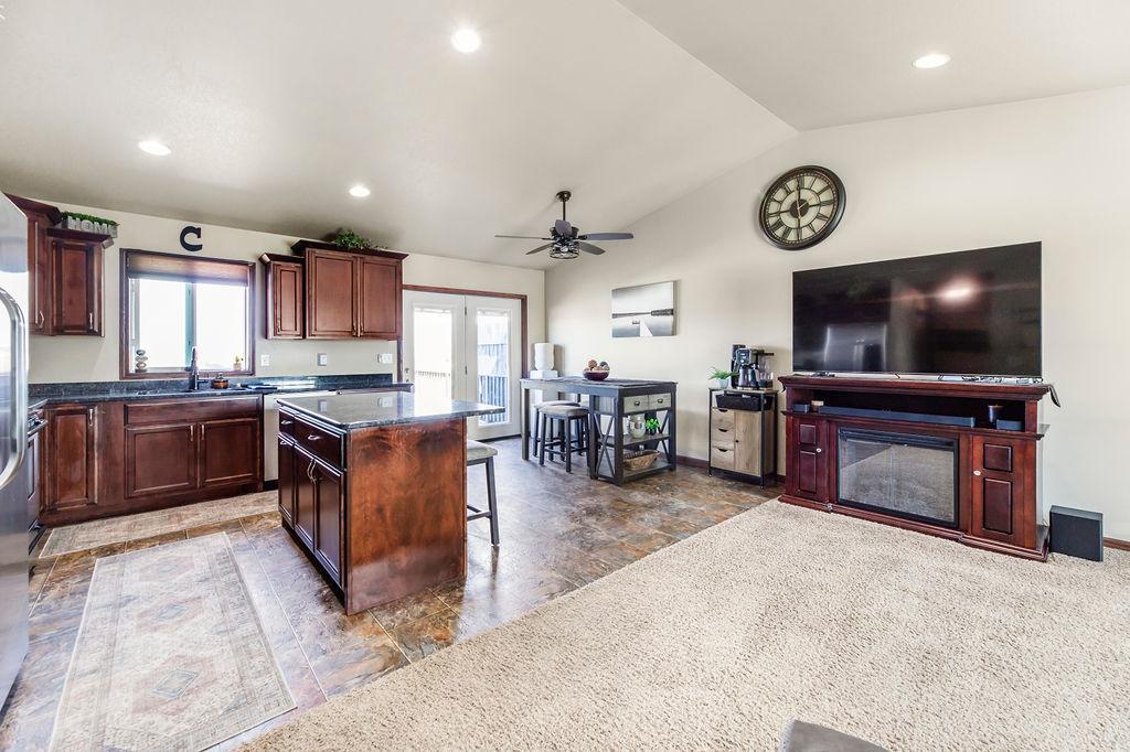 6089 55th Avenue South Fargo, ND 58104 - Photo 11 of 39