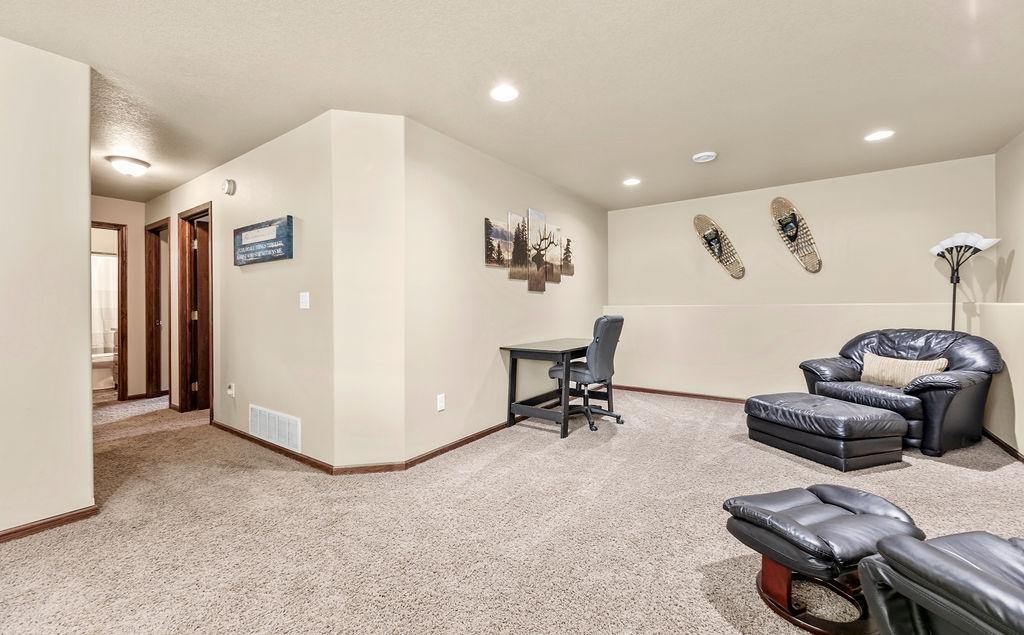 6089 55th Avenue South Fargo, ND 58104 - Photo 19 of 39