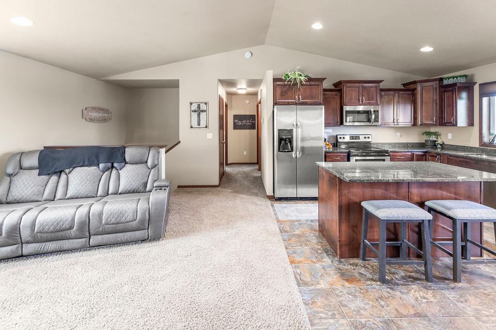 6089 55th Avenue South Fargo, ND 58104 - Photo 7 of 39