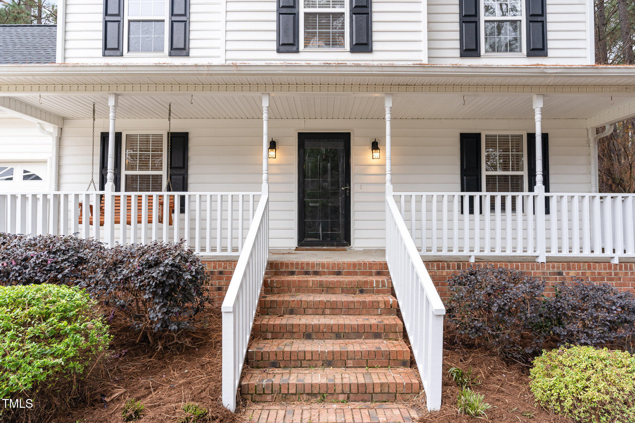 2809 Cornerstone Ridge Drive Apex, NC 27539 - Photo 3 of 24 004_dsc00042-edit_539