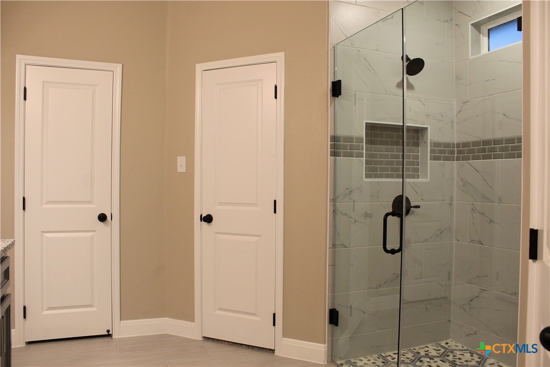 3824 Keller Road Temple, TX 76504 - Photo 17 of 22 a bathroom with a shower