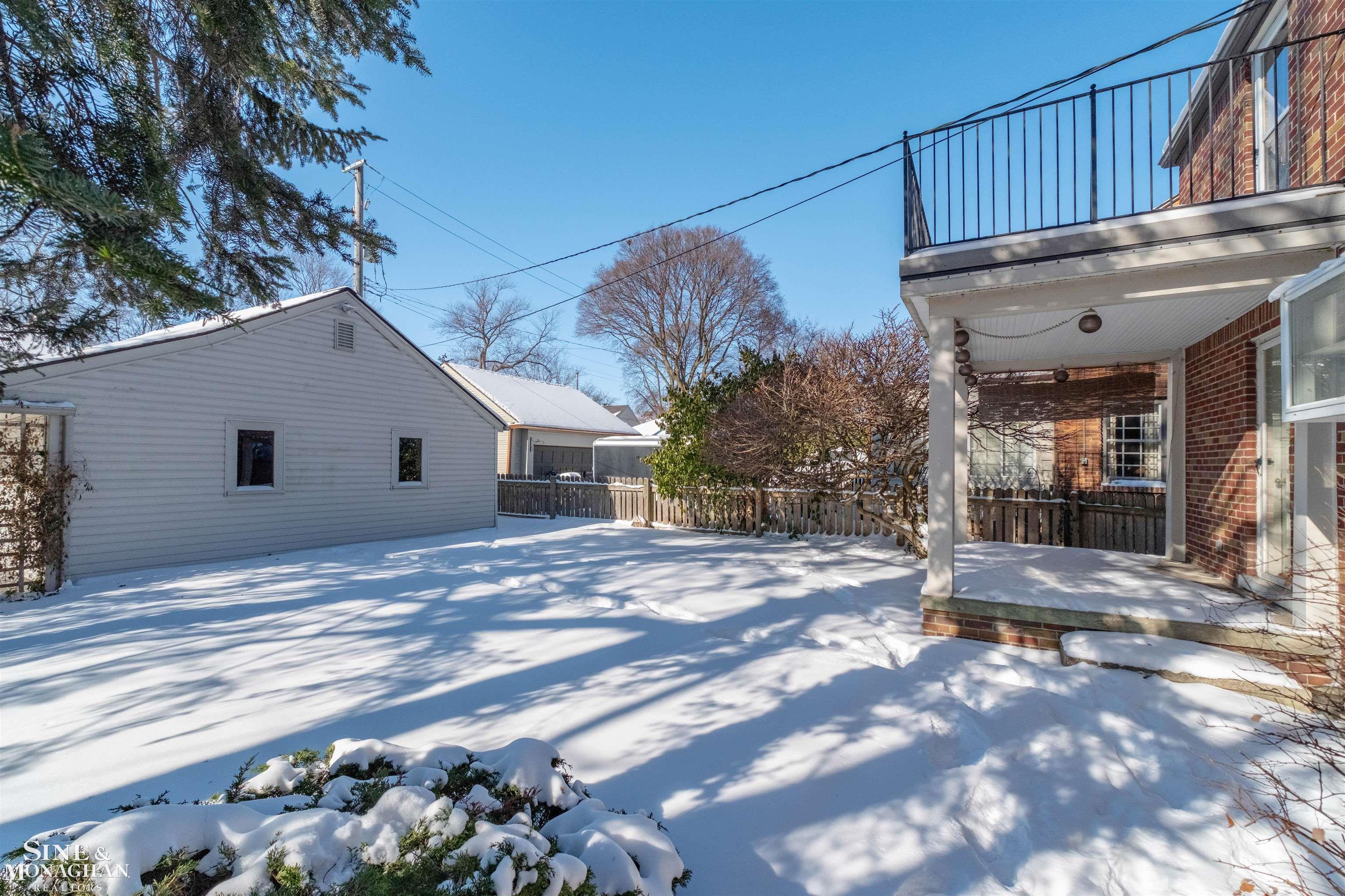 201 McMillan Road Grosse Pointe Farms, MI 48236 - Photo 28 of 41