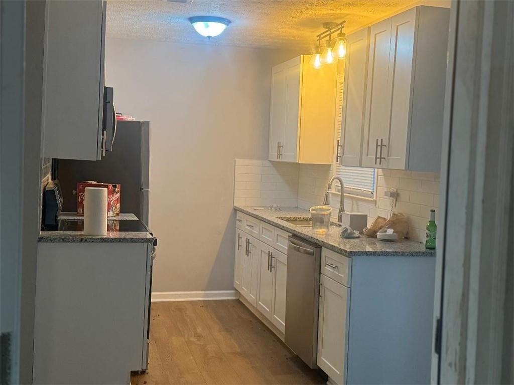 1996 Cleburne Parkway Powder Springs, GA 30127 - Photo 14 of 18