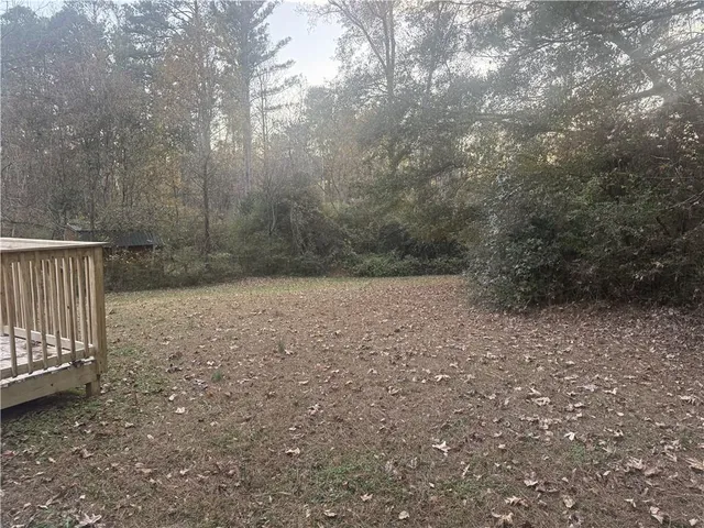 front view of house with a yard