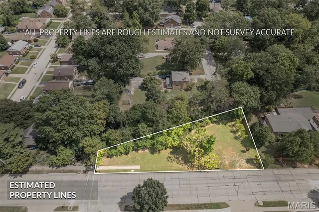 $175,000 | 7765 Weston Place, St. Louis, MO 63117