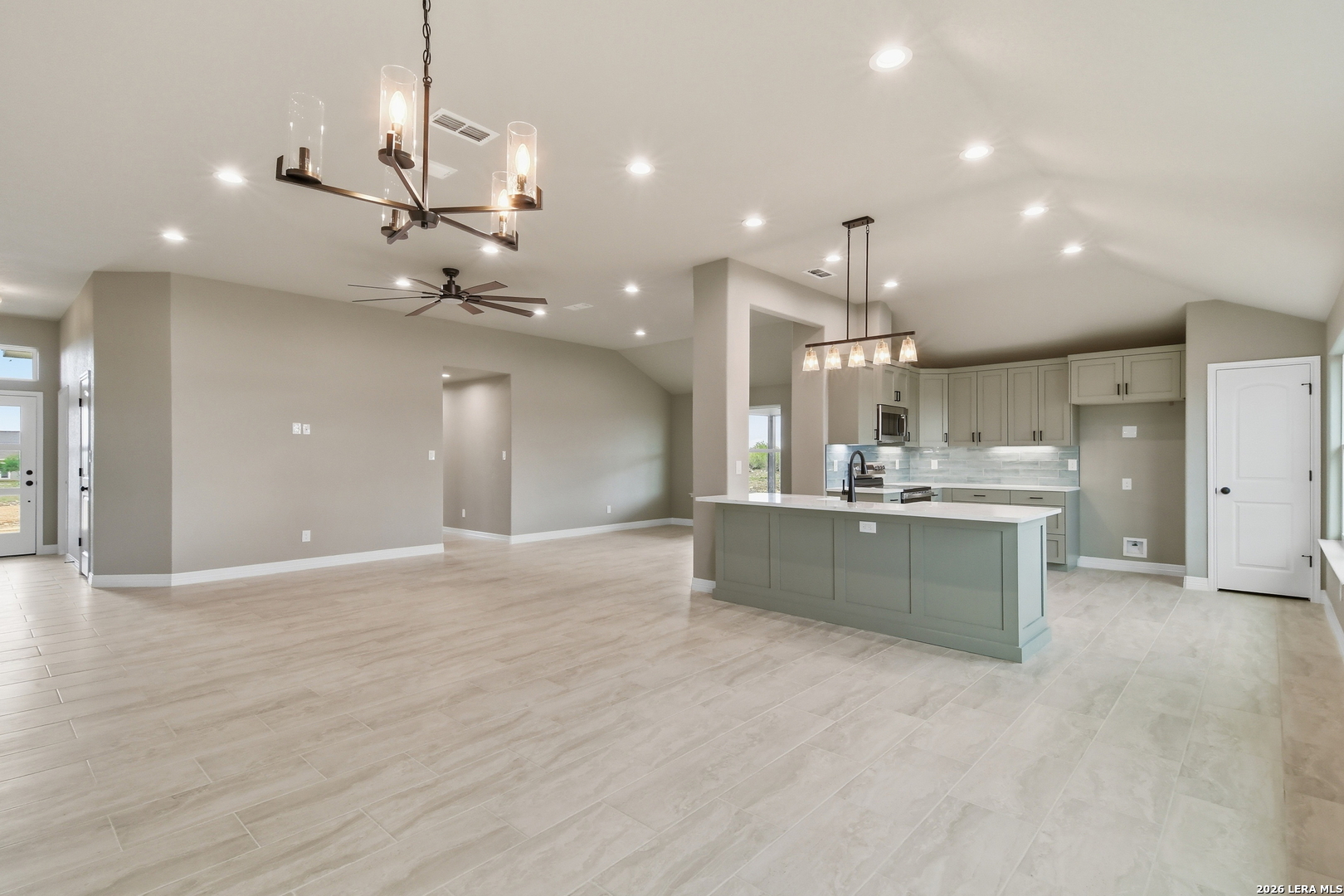 60 Friendship Hills Uvalde, TX 78801 - Photo 20 of 44