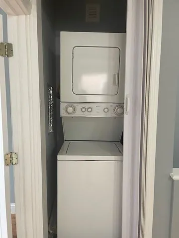 a close up view of washer and dryer