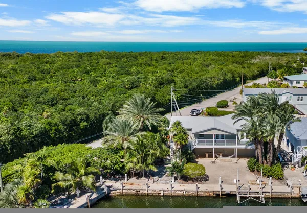 $1,325,000 | 99 Bruce Court, Marathon, FL 33050