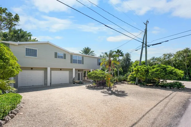 $1,325,000 | 99 Bruce Court, Marathon, FL 33050