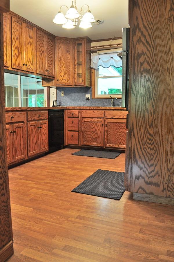 806 Lee Road Salem, VA 24153 - Photo 5 of 24 Kitchen