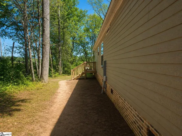 $209,000 | 1741 Walhalla Highway, Pickens, SC 29671