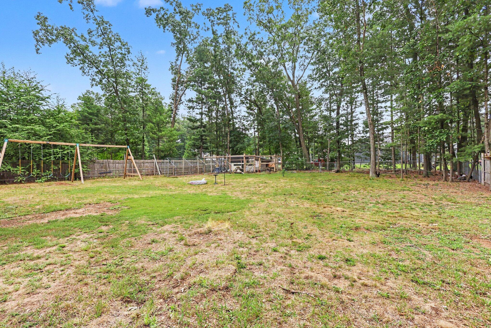 6637 Hall Road Muskegon, MI 49442 - Photo 24 of 27 fully fenced in back yard