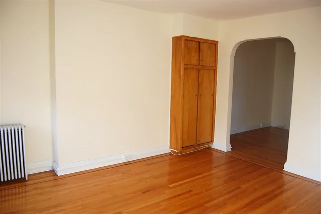 $2,850 | 511 Washington Street, Unit 3, Hoboken, NJ 07030