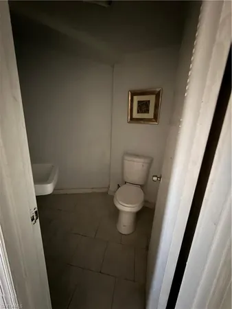 $1,100 | 1189 North Tamiami Trail, Unit F, North Fort Myers, FL 33903