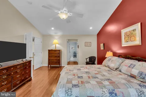 $625,000 | 272 Colt Street, Pennington, NJ 08534