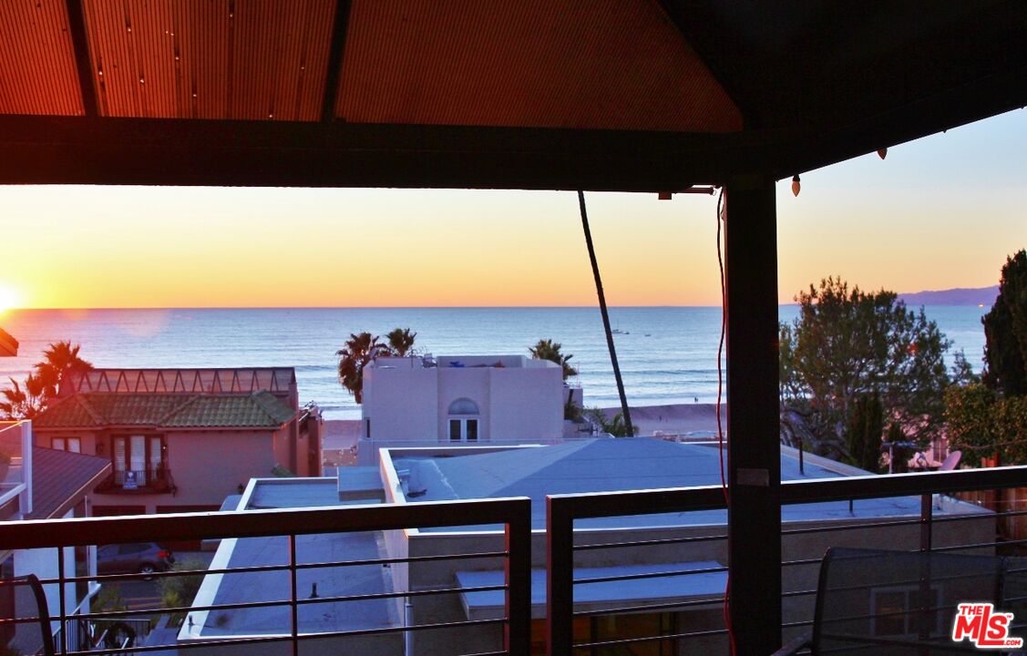 7328 Vista Del Mar Lane Playa del Rey, CA 90293 - Photo 51 of 56
