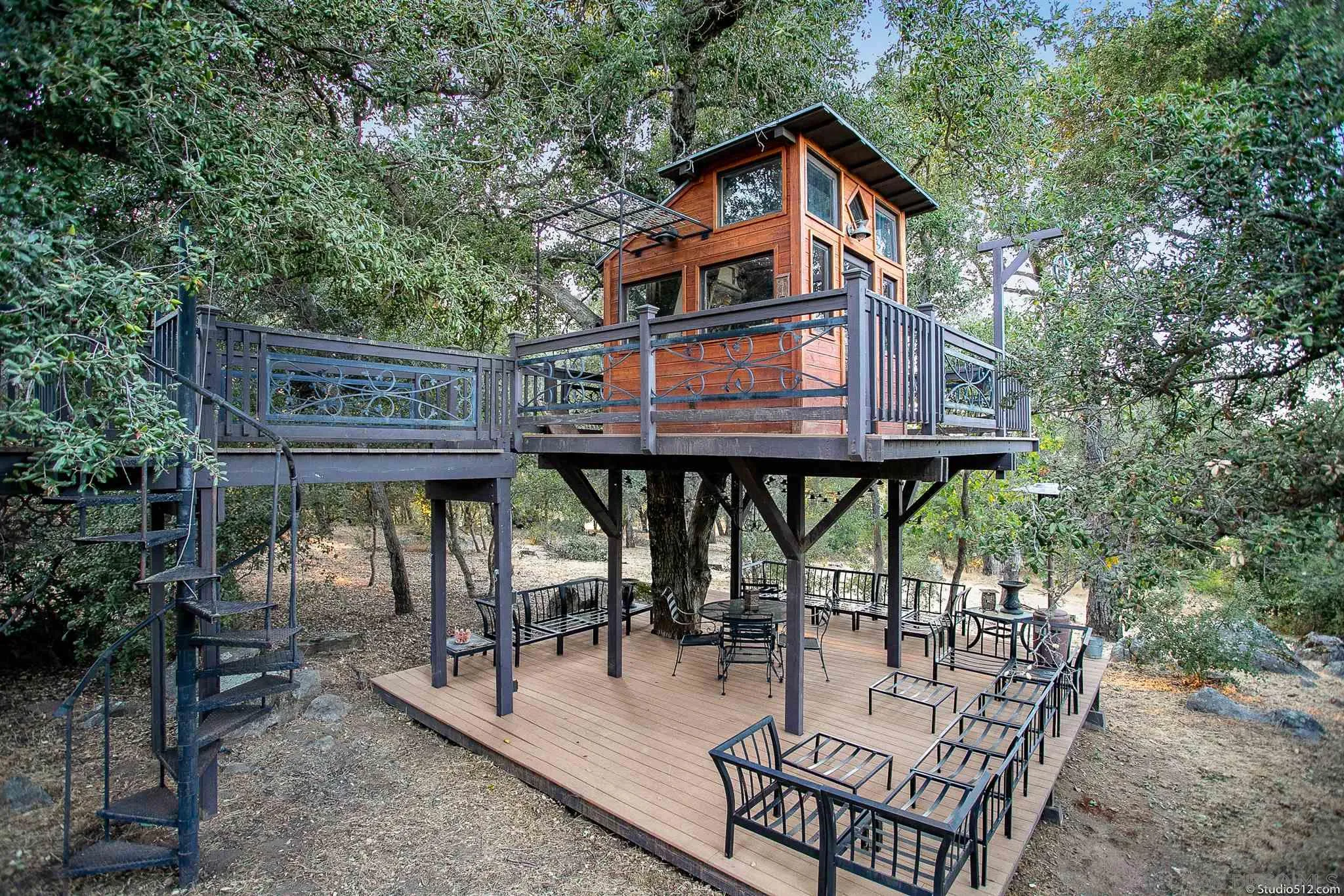4944 Mountainbrook Road Santa Ysabel, CA 92070 - Photo 28 of 29 an outdoor view with patio