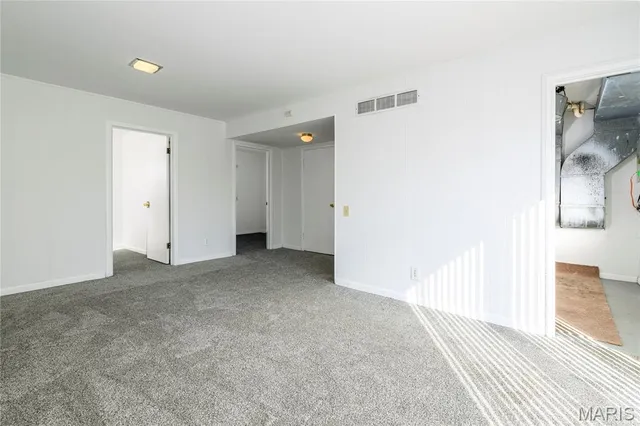 $359,900 | 802 Delhurst Drive, Manchester, MO 63021