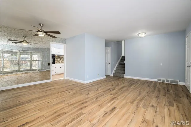 $359,900 | 802 Delhurst Drive, Manchester, MO 63021