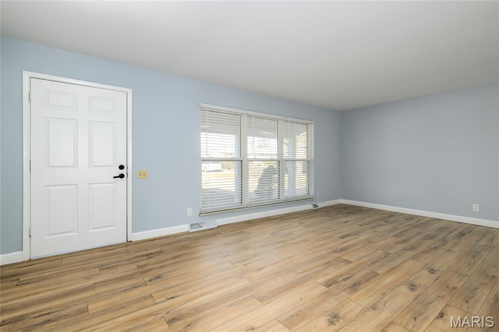 802 Delhurst Drive Manchester, MO 63021 - Photo 9 of 49