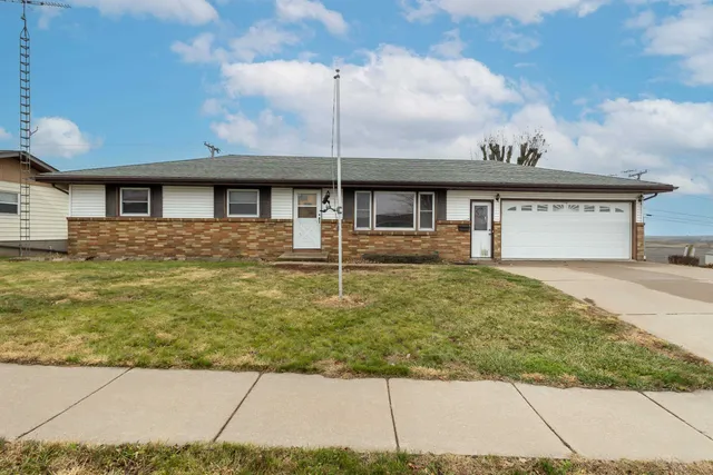 $190,000 | 263 St Ann Avenue, Dickeyville, WI 53808