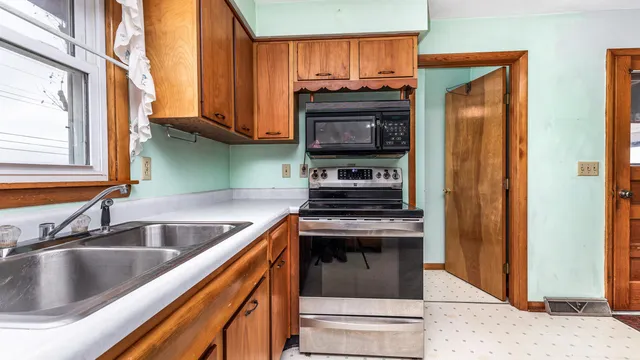 $190,000 | 263 St Ann Avenue, Dickeyville, WI 53808