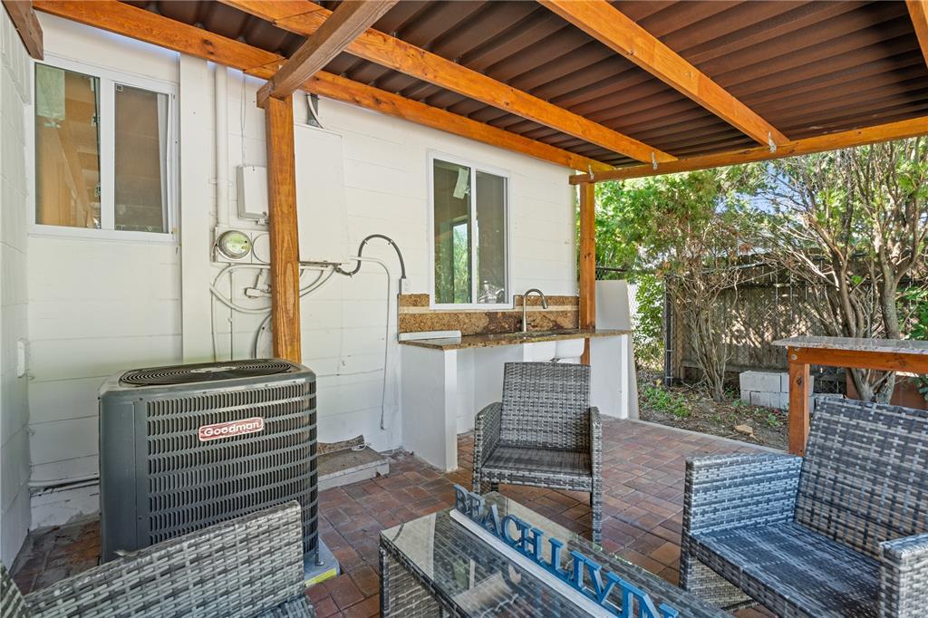 4635 22nd Avenue North St. Petersburg, FL 33713 - Photo 17 of 20