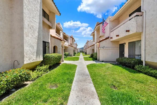 $415,000 | 12553 Mapleview Street, Unit 9, Lakeside, CA 92040