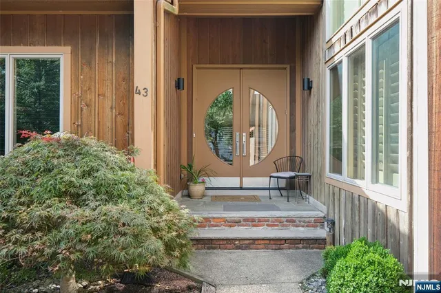 $1,450,000 | 43 Franklin Avenue, Livingston, NJ 07039