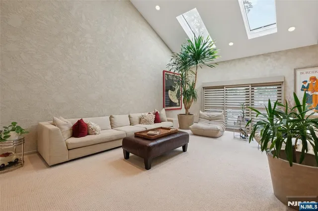 $1,450,000 | 43 Franklin Avenue, Livingston, NJ 07039