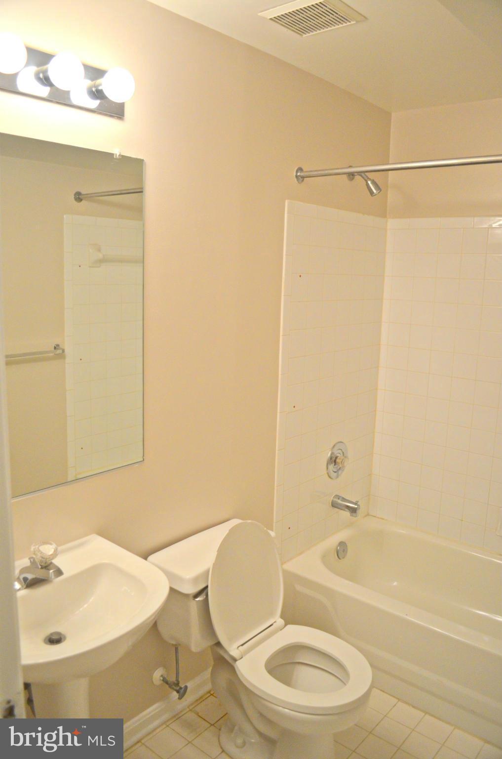 3548 Corn Stream Road Randallstown, MD 21133 - Photo 17 of 25 Basement Full Bath