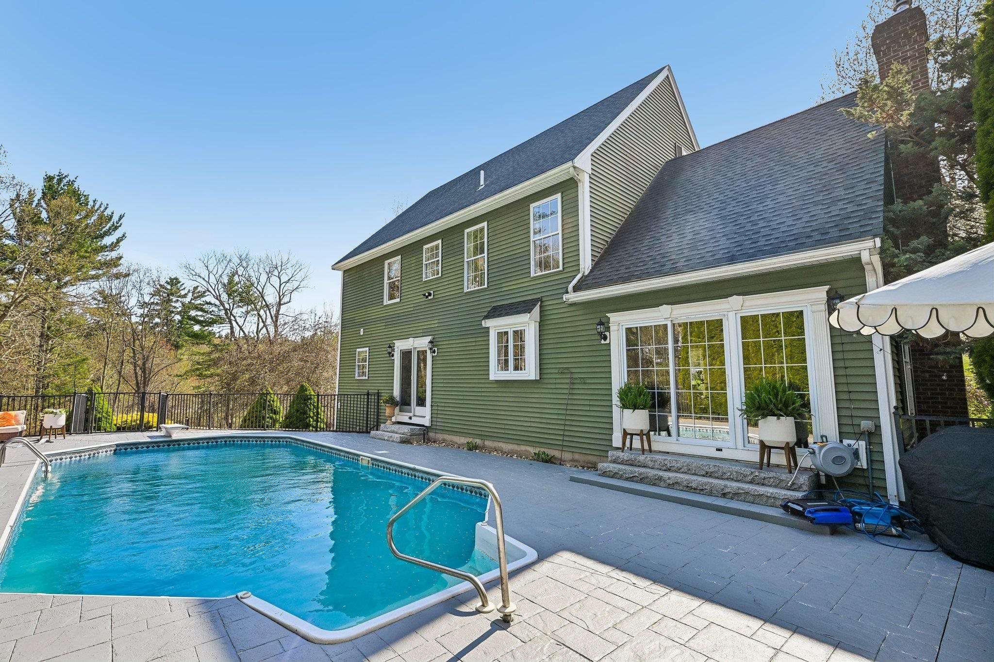 11 Longmeadow Road Windham, NH 03087 - Photo 49 of 60
